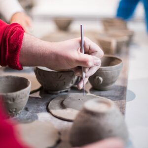 Adult pottery course